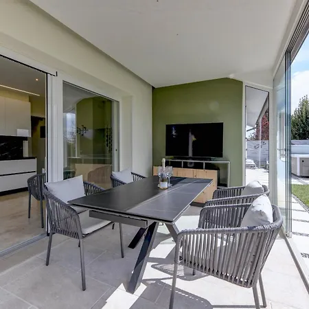 Mgh Luxury - Panorama Бардолино